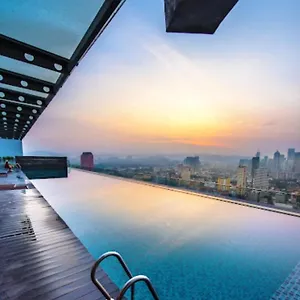  Хостел Regalia Skypool Klcc Малайзия